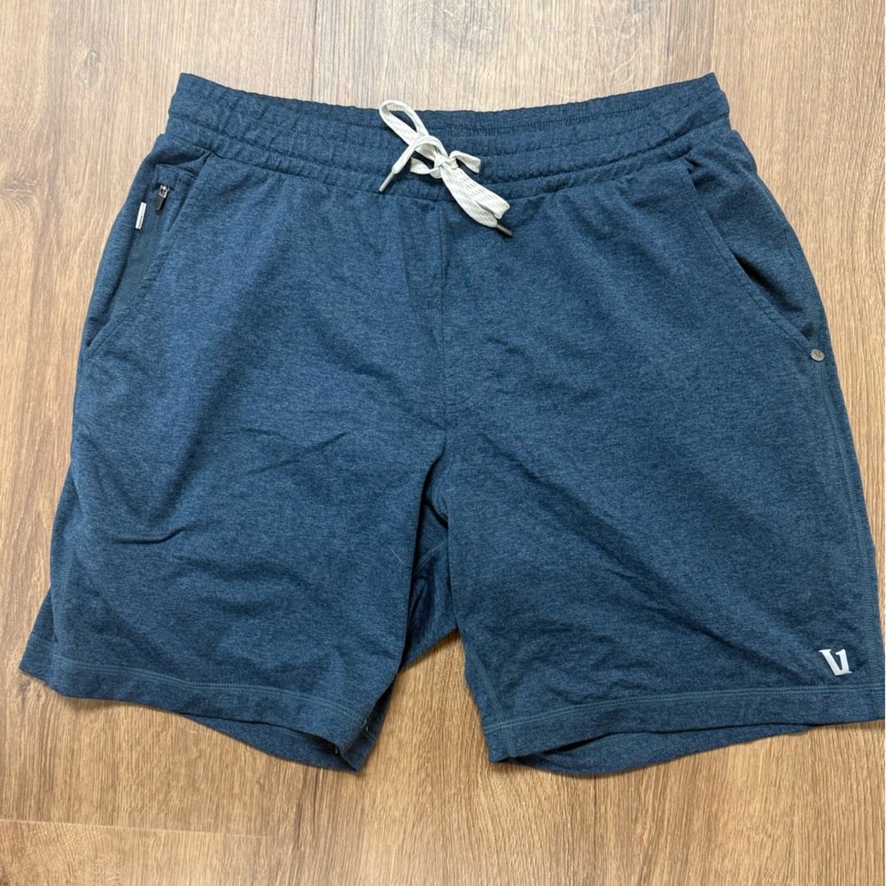 Vuori Men's Size Medium Sweat-Shorts Blue Casual